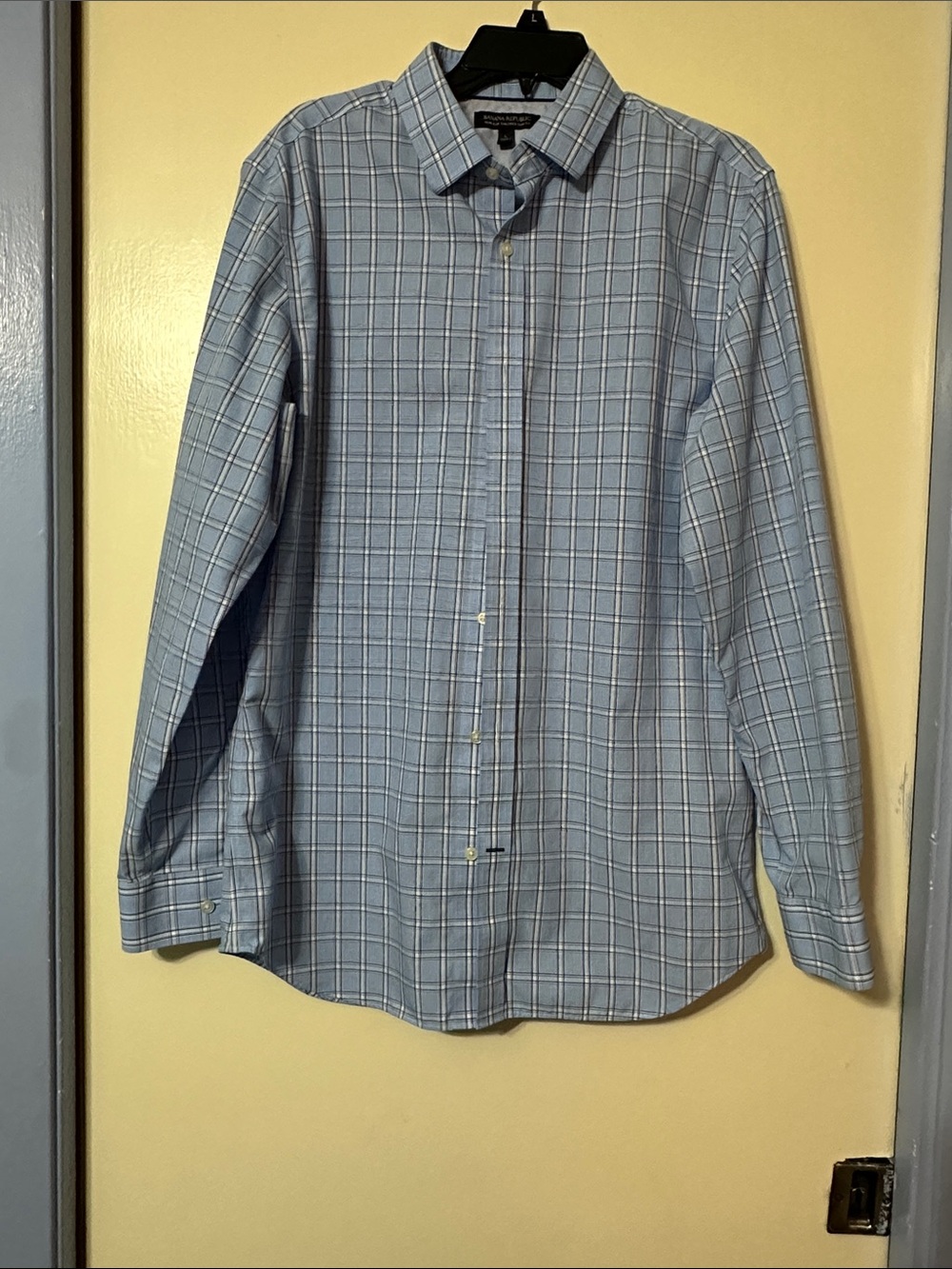 Banana Republic Light Blue Plaid Dress Shirt